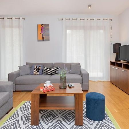 Villa 4 Pory Roku By Noclegi Renters Jastrzębia Góra Eksteriør bilde