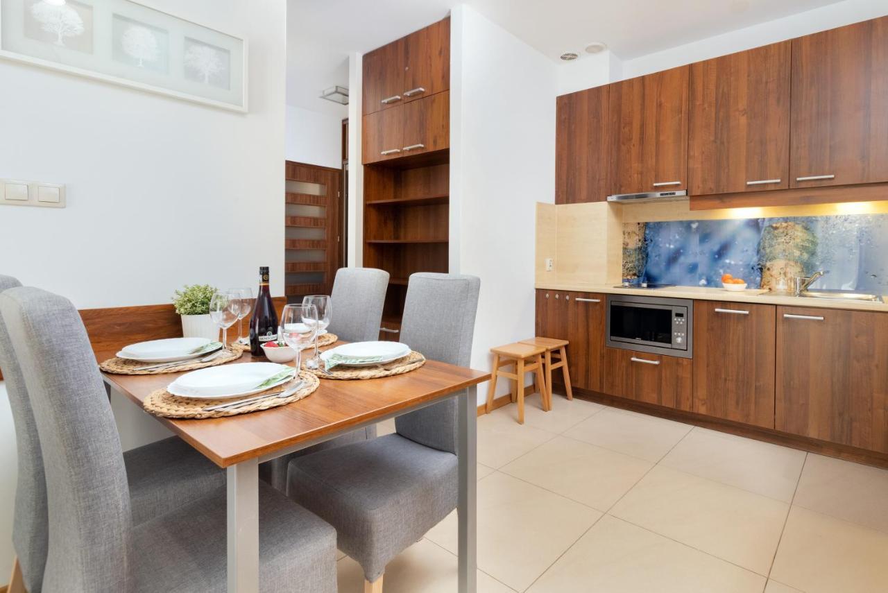 Villa 4 Pory Roku By Noclegi Renters Jastrzębia Góra Eksteriør bilde