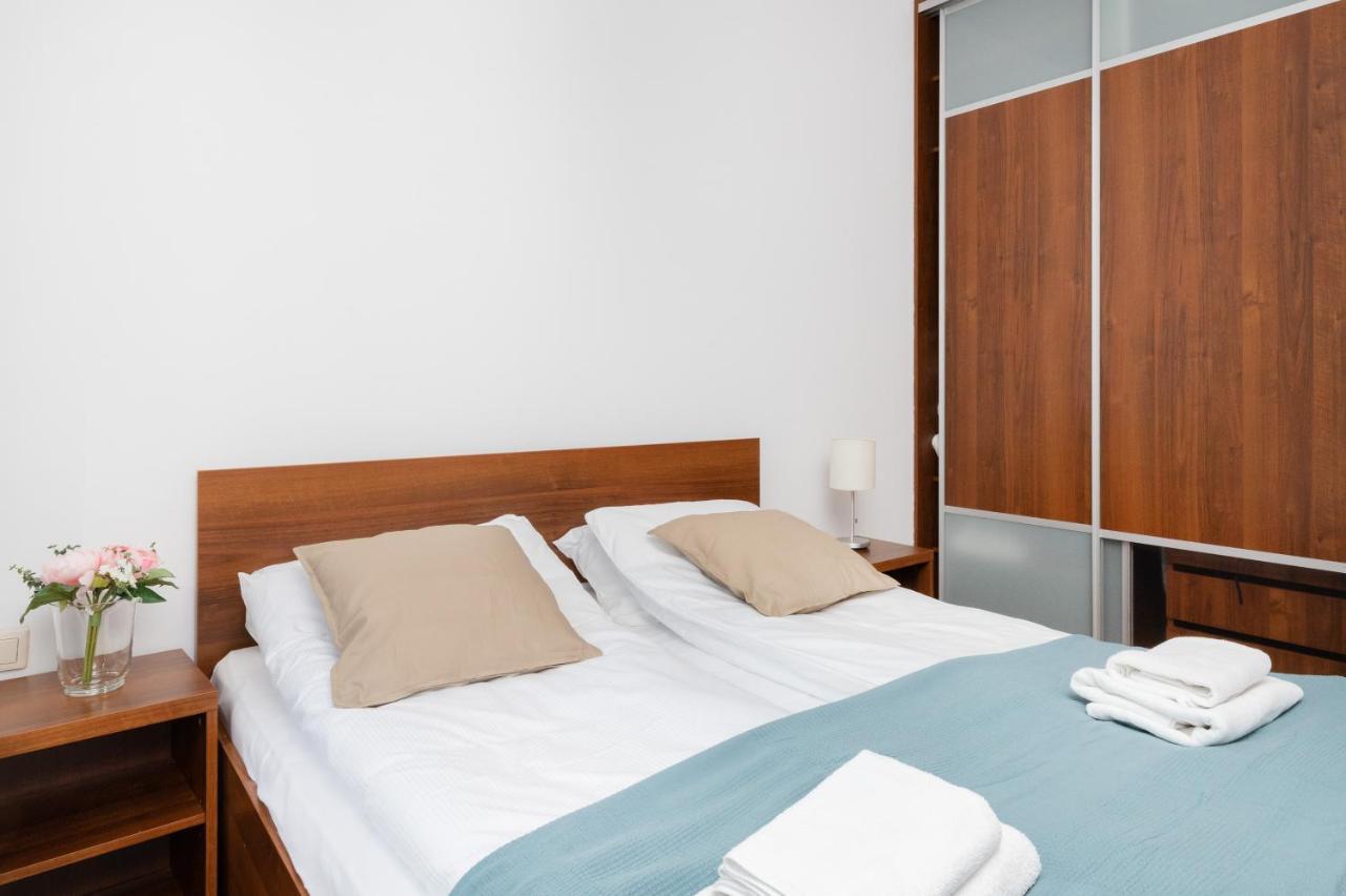 Villa 4 Pory Roku By Noclegi Renters Jastrzębia Góra Eksteriør bilde