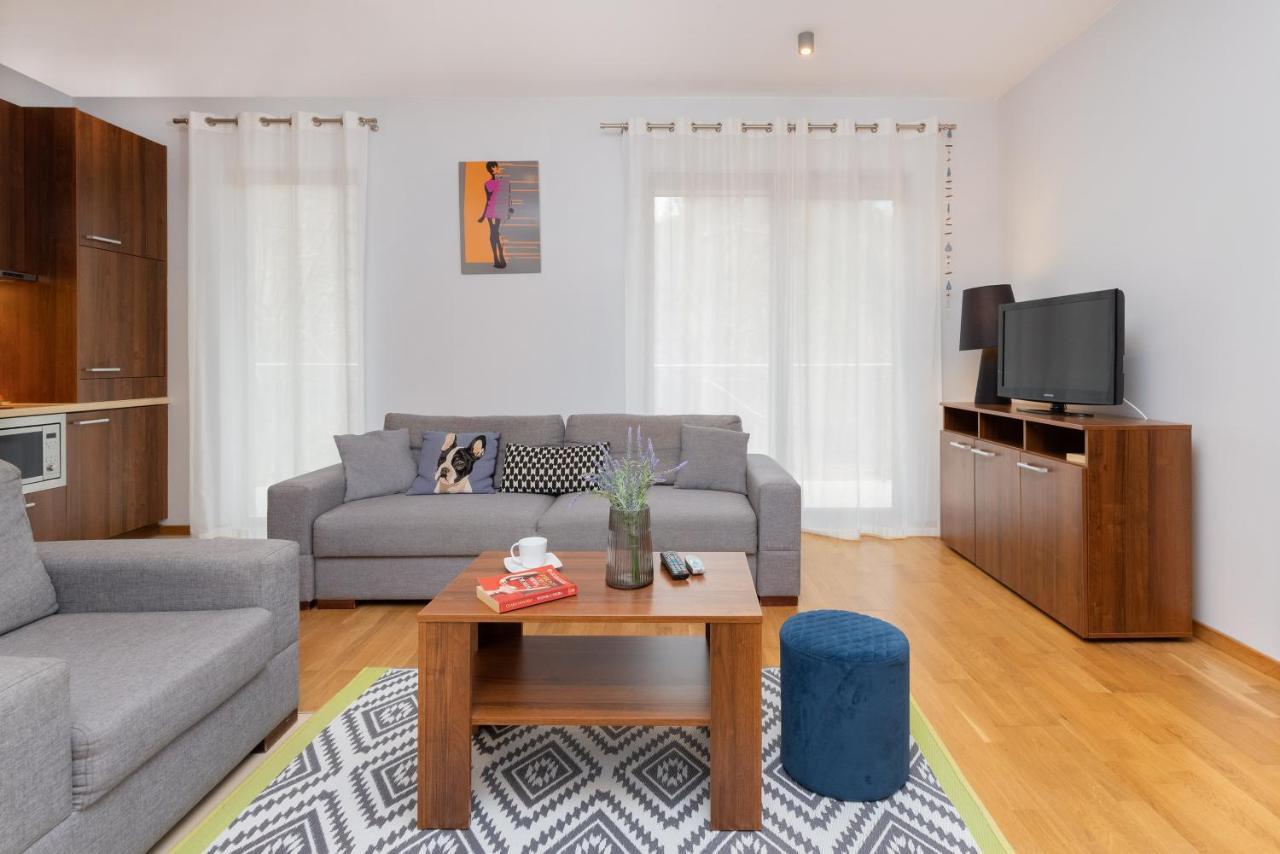 Villa 4 Pory Roku By Noclegi Renters Jastrzębia Góra Eksteriør bilde