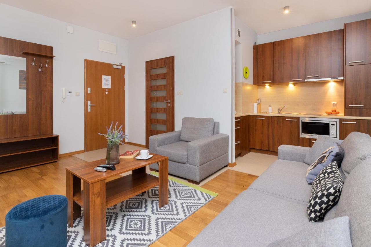 Villa 4 Pory Roku By Noclegi Renters Jastrzębia Góra Eksteriør bilde