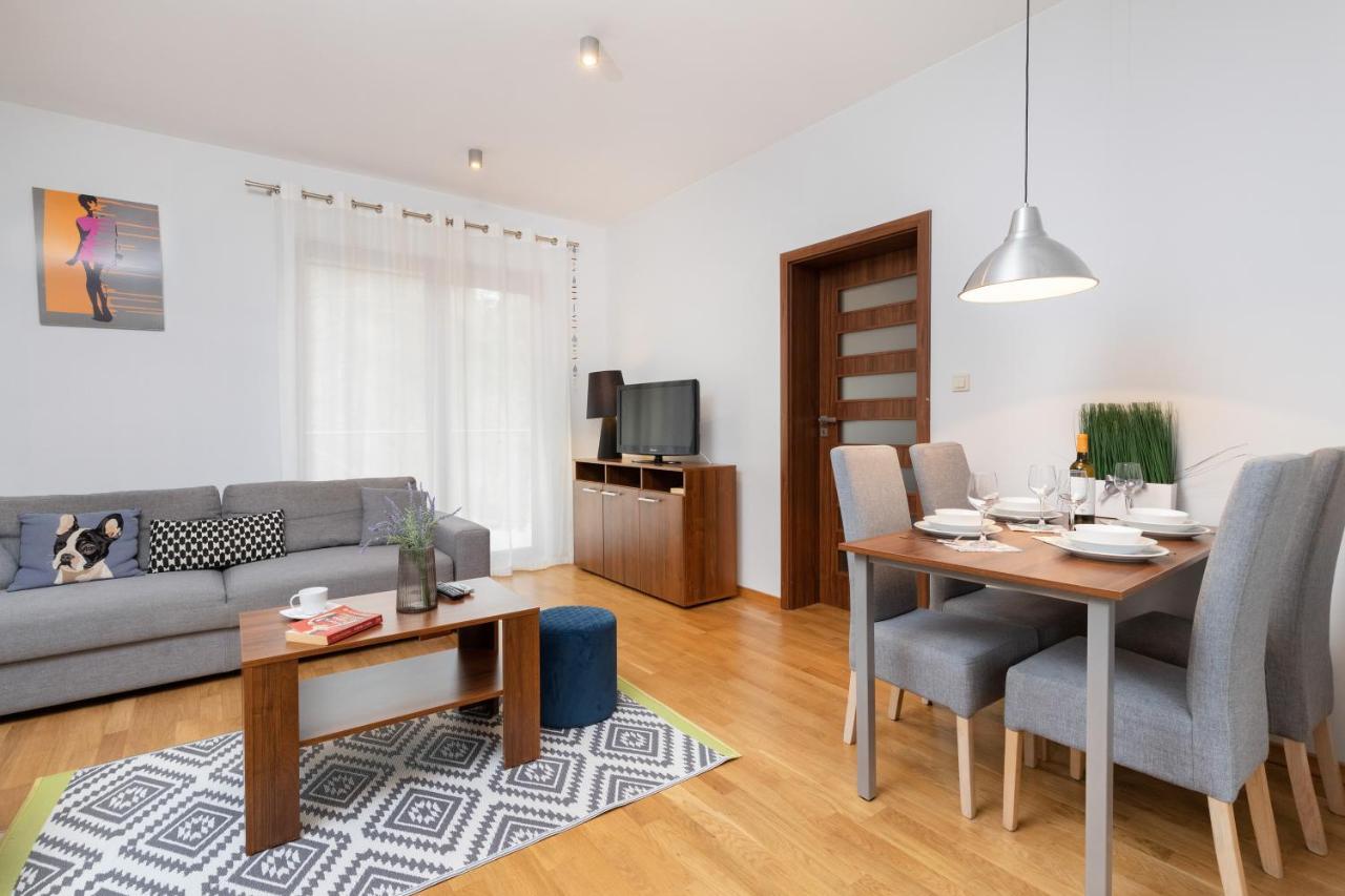 Villa 4 Pory Roku By Noclegi Renters Jastrzębia Góra Eksteriør bilde
