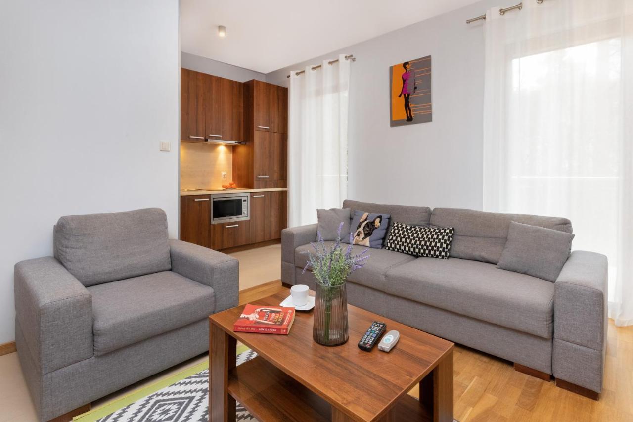 Villa 4 Pory Roku By Noclegi Renters Jastrzębia Góra Eksteriør bilde
